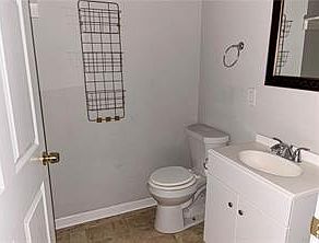 5th image of 4527 Shalimar Dr
