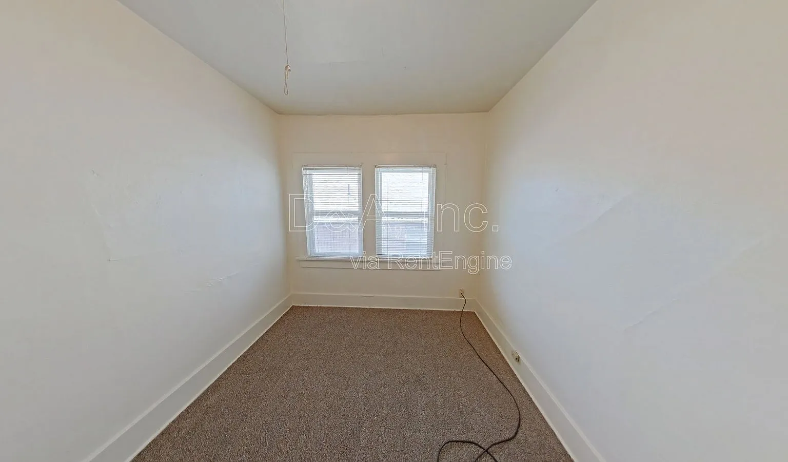 1 bed, 1.0 bath, 140 sqft, $525 — Photo 2