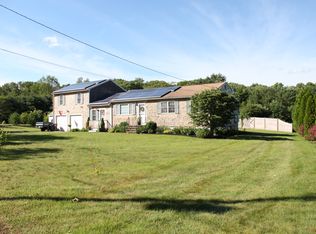 200 Curve St, Bridgewater, MA 02324