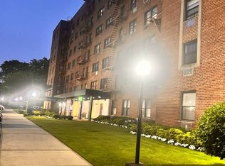 8410 153rd Ave APT 4H, Howard Beach, NY 11414