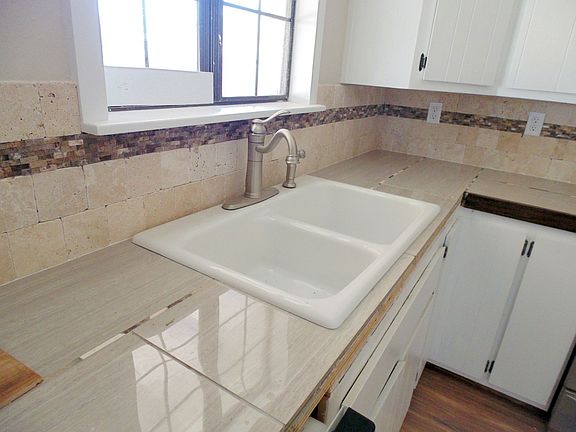 4th image of 2501 Marlene Ave
