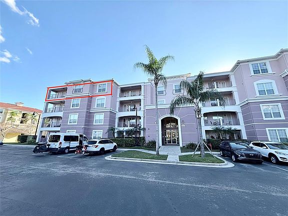 2nd image of 4840 CAYVIEW AVENUE #403