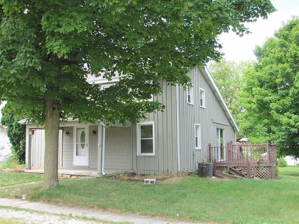 1st image of 126 E Poplar St