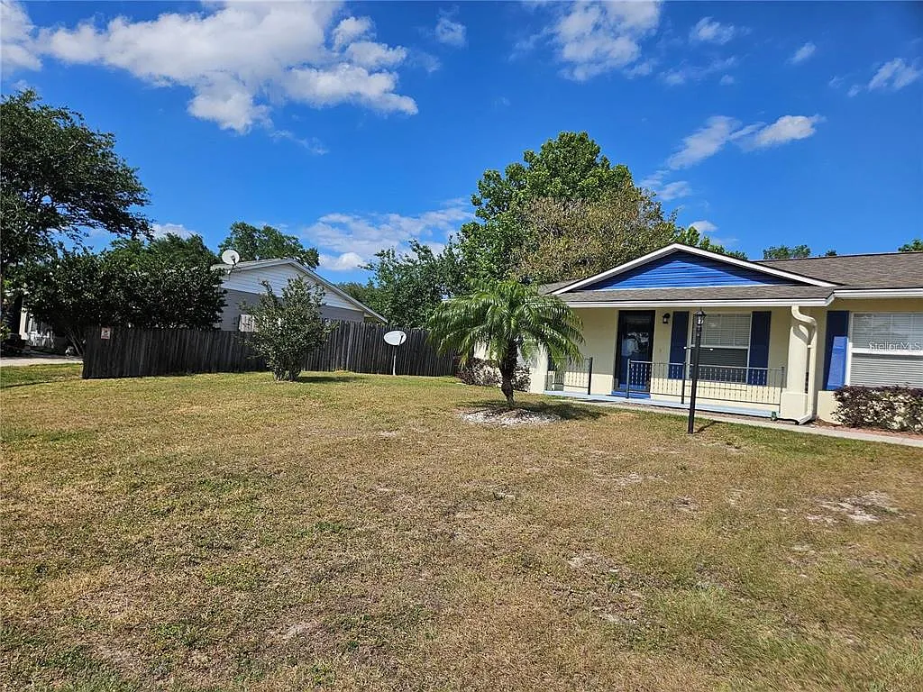 3 bed, 2.0 bath, 1370 sqft, $1,950 — Photo 4