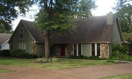 2nd image of 3456 Christy Ln