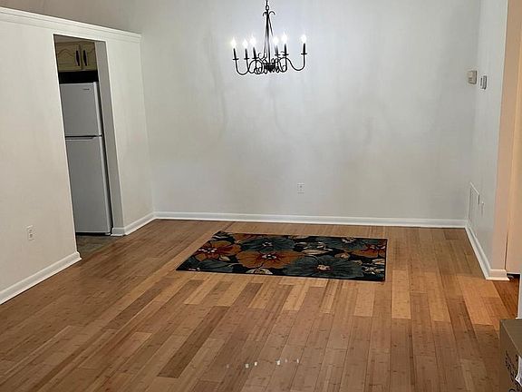 5th image of 10172 Scotch Hill Dr