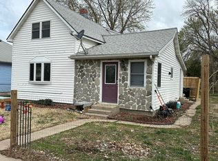 816 E Grant St, Oneill, NE 68763