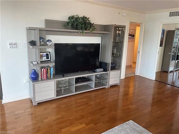 4th image of 4751 Gulf Shore Blvd N APT 1708