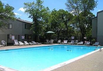 2nd image of 1056 Huntington Hill Dr APT F