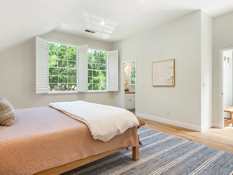 970 Rachael Rd — Photo 15