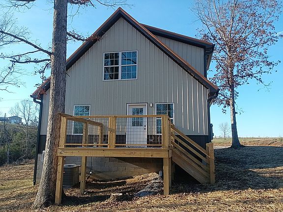 3rd image of 275 Eagle Trace Dr