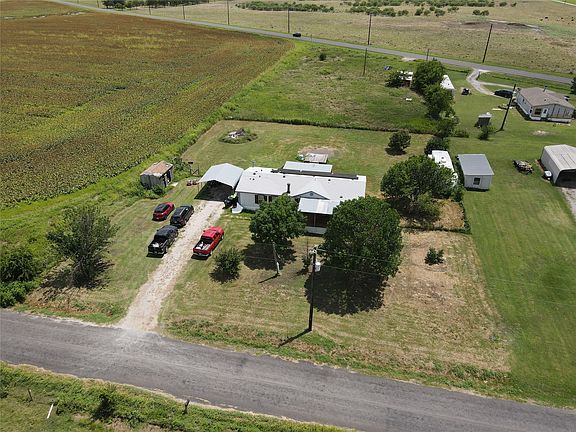 2nd image of 15962 Fritcher Rd
