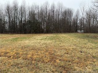 3440 N Red Bud Lane, Scottsburg, IN 47170