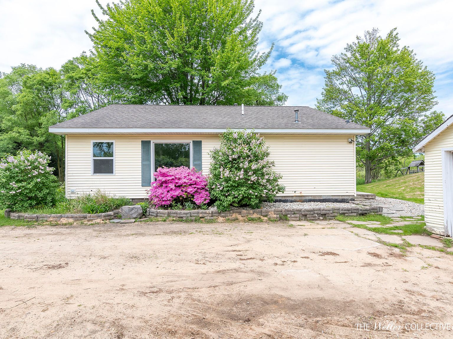 6260 Maple Island Rd, Nunica, MI 49448 | Zillow