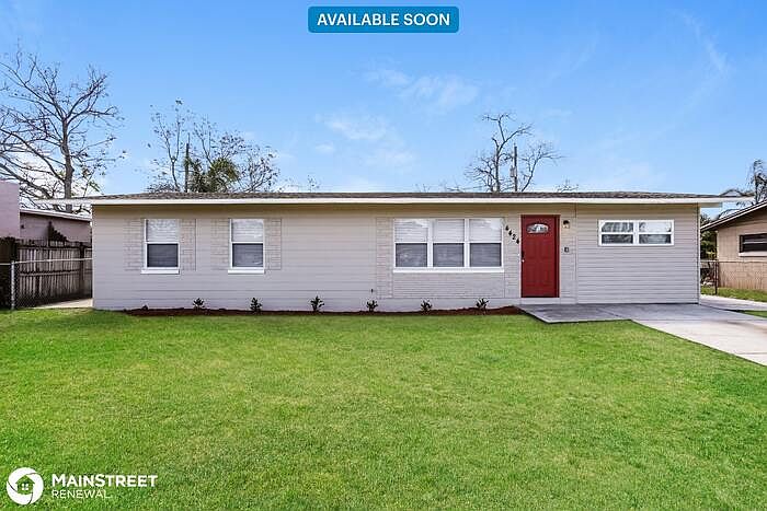 1st image of 4424 Edgebrook Dr