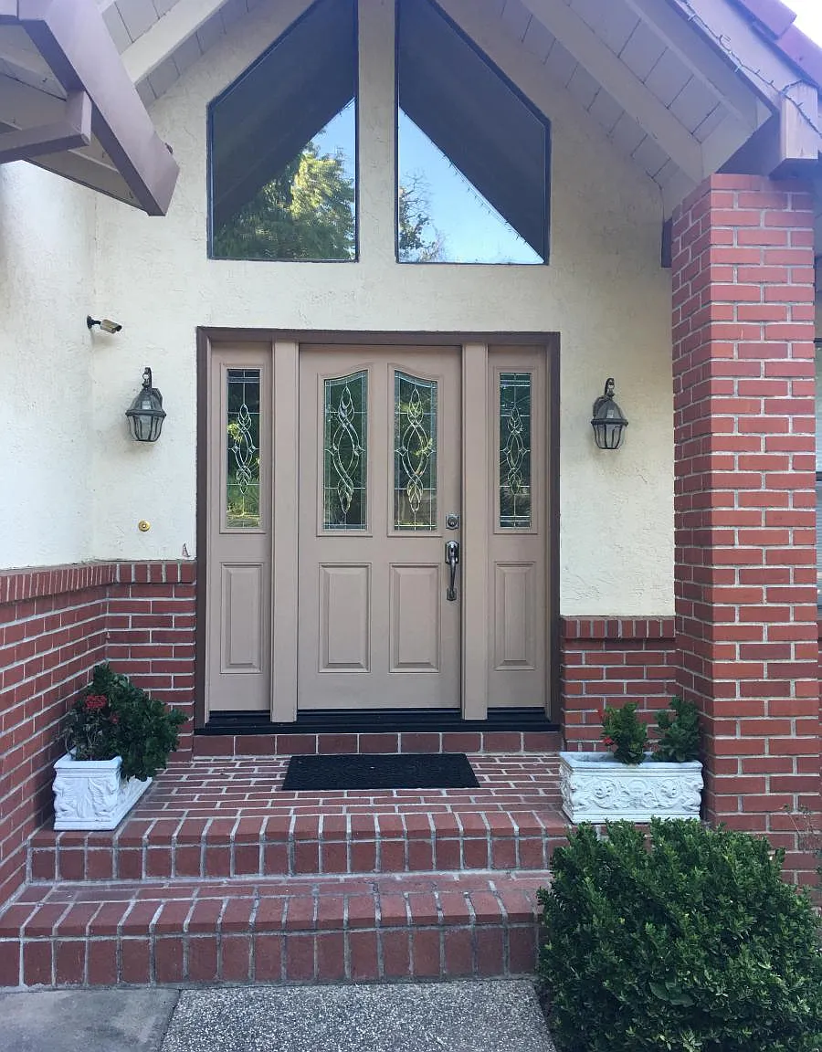 4 bed, 2385 sqft, $5,000 — Photo 3