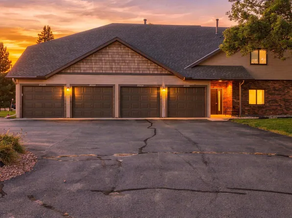 2032 Stockinger Dr, Saint Cloud, MN 56303