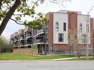 9 Phelps Ln #18, Richmond Hill, ON L4E1J4