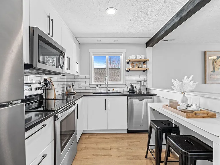 2219 N Atlantic St #D — Photo 11