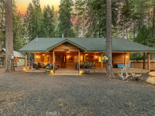 7528 Humboldt Rd, Forest Ranch, CA 95942