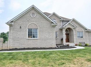 8216 Bunton Rd, Willis, MI 48191