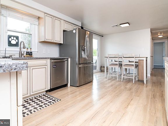5th image of 14788 Josephs Rd