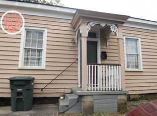 117 W 32nd St, Savannah, GA 31401