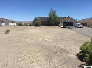 520 Leegard Ave, Silver Springs, NV 89429