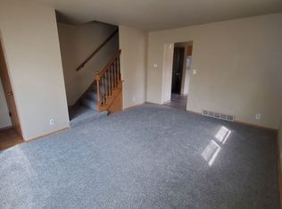 4808-4810 W Mill Rd #4808, Milwaukee, WI 53218