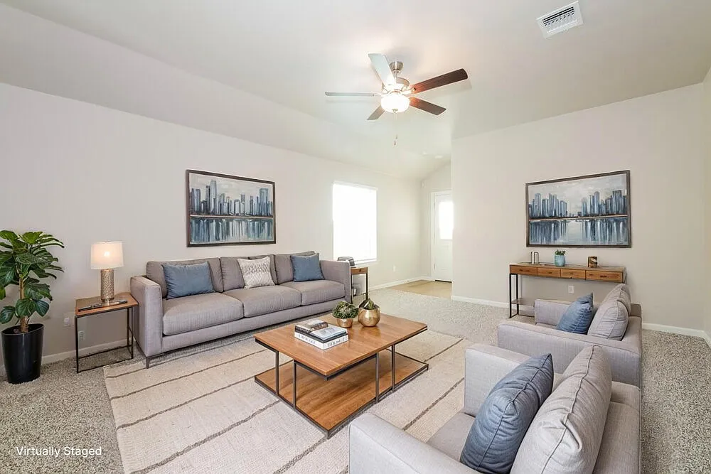 3 bed, 2.0 bath, 1642 sqft, $1,715 — Photo 4