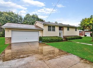 915 Hill St #L-13-12P, Mayfield, PA 18433