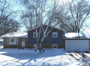 1501 Rosemarie Dr, Johnsburg, IL 60051