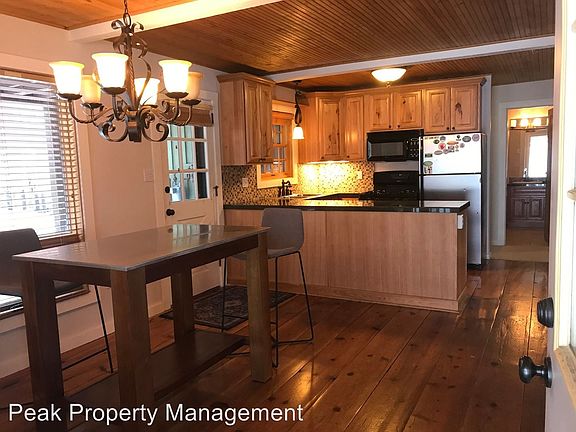 2nd image of 421 Whiterock Ave Unit 2