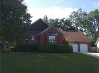 106 Dillard Dr, Goose Creek, SC 29445