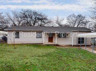 223 E Kingsbridge Dr, Garland, TX 75040