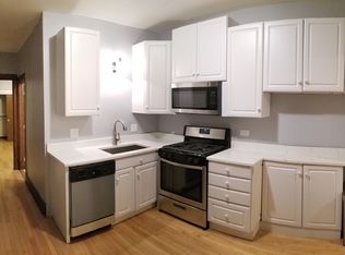 2635 N Harding Ave #1R, Chicago, IL 60647