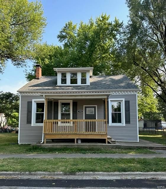 1112 9th St, Highland, IL 62249 Zillow