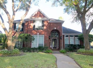 811 Lakespur Dr, Sugar Land, TX 77479