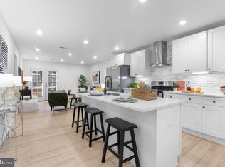 5704 64th Pl, Riverdale, MD 20737