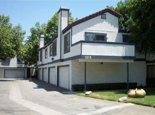 1213 S Palmetto Ave APT D, Ontario, CA