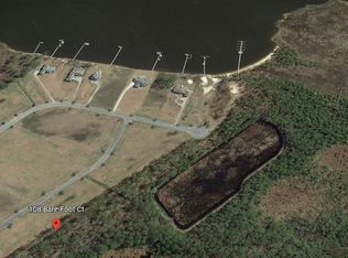 108 Bare Foot Ct, Havelock, NC 28532