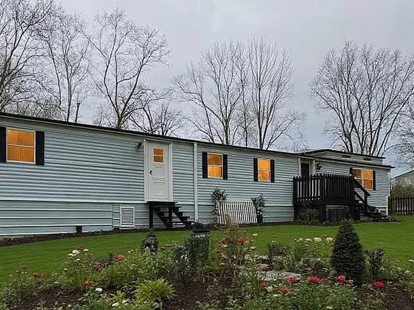 157 Cool Breeze Dr, Nicholasville, KY 40356