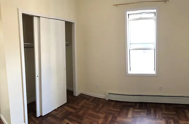 Rented by Sun Realty New York Inc | media 14