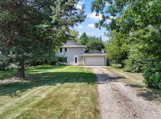 9750 296th Ave, Salem, WI 53168
