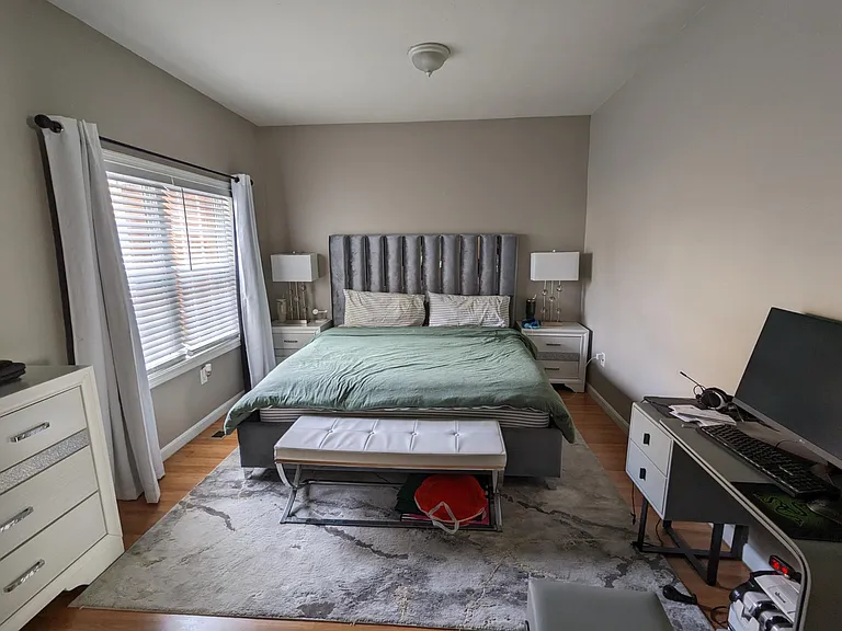 56 Oak St — Photo 8