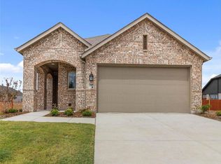 3909 Ford Dr, Forney, TX 75126