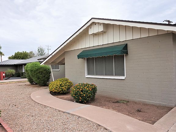 3rd image of 1741 S VENTURA Drive