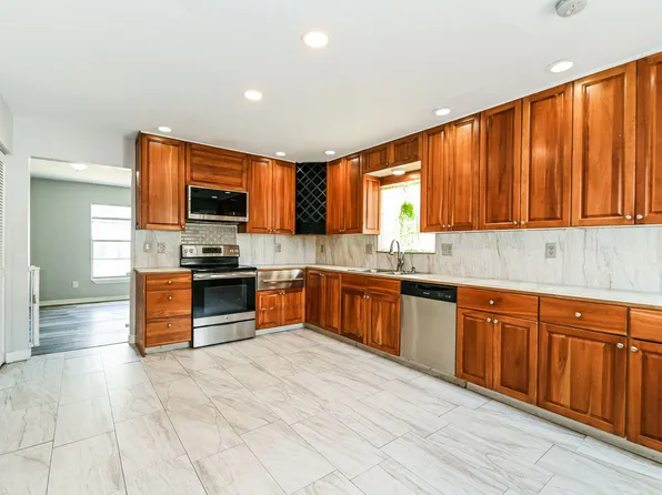 27673 Los Amigos, Daytona Beach, FL 32114