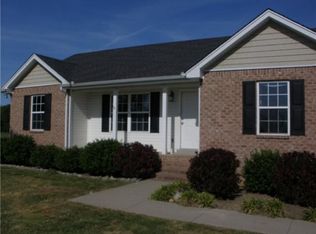 1054 Deasy Ln, Portland, TN 37148