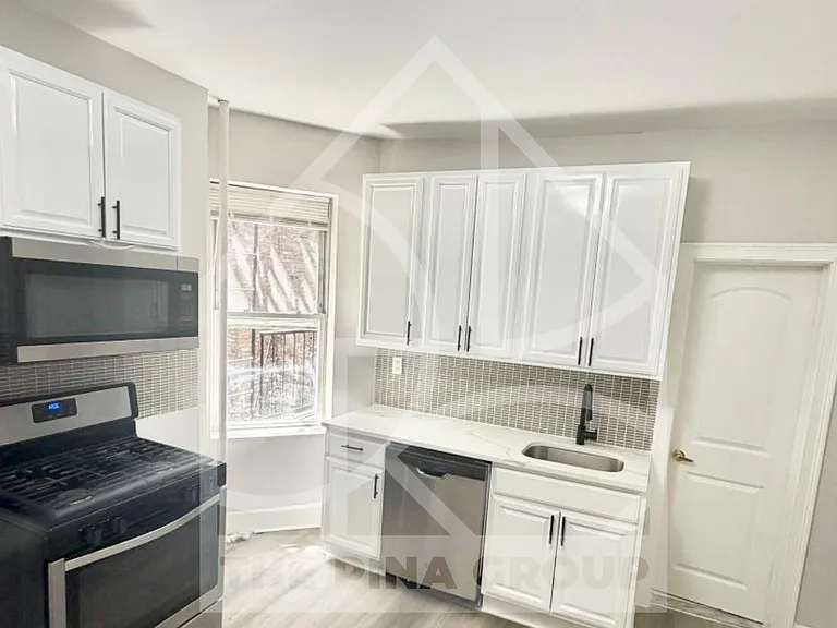 5304 Palisade Ave #202B — Photo 5